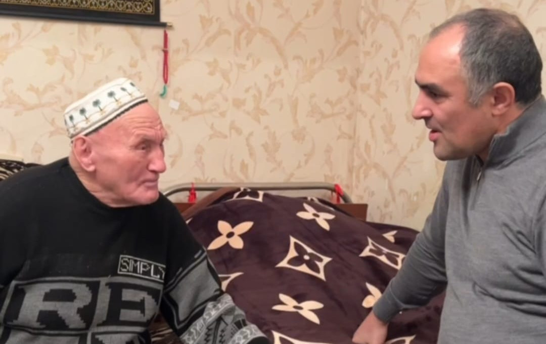 Ветеран ВОВ Муса Мусаевич встречает гостей!